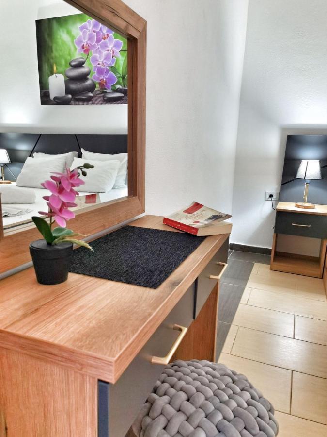 Md Apartments Ulcinj Exterior foto
